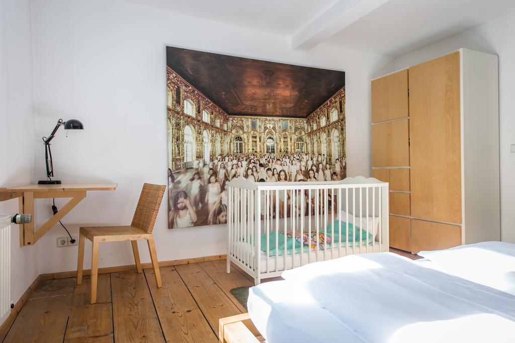 "Goethezimmer" Ferienwohnung Und Zimmer Am Burgplatz Веймар Экстерьер фото